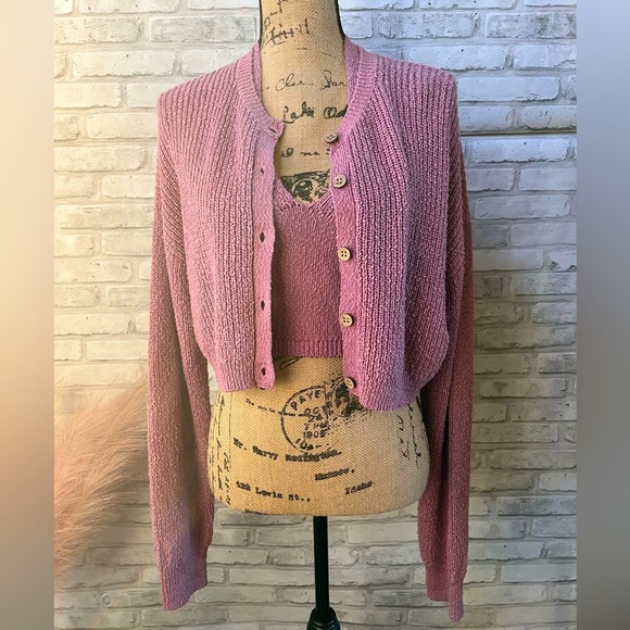 Free People Sweaters - Free PEOPLE BEACH Halter Top and Cropped Cardigan 2-Piece Set Mauve Size L NWT